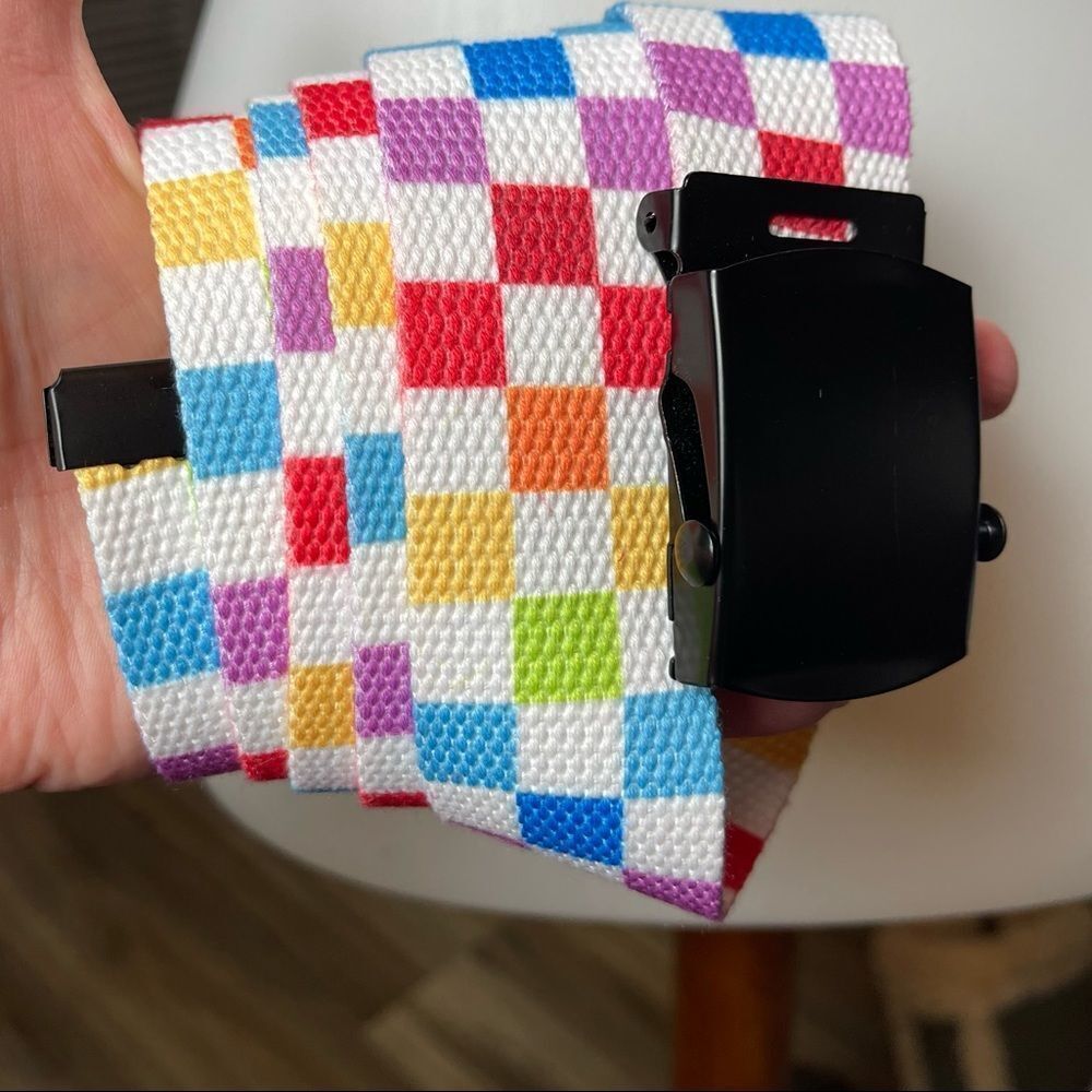 🔴Rainbow Plaid Canvas Belt with Black Buckle 🌈 🌈